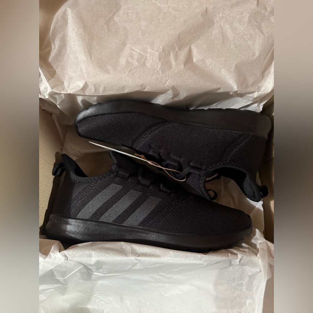 Adidas Womens CLOUDFOAM Sneakers - Picture 5 of 8